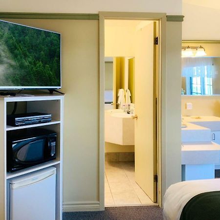Motel La Cheminee サンジェローム エクステリア 写真